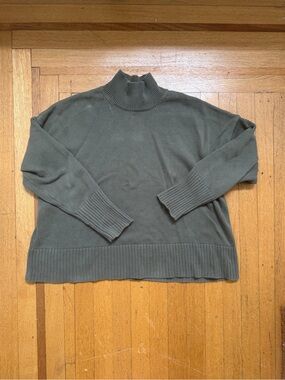 GAP Women's Olive Green Mockneck Sweater - 100% Cotton - Military